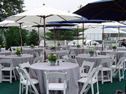 Chiavari Chairs Larry on www.california-chiavari-chairs.com