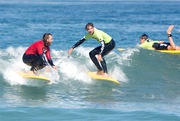 Choose the Right Surf School to Surf Safely and Correctly